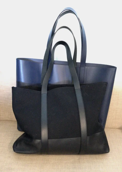 Tale of Two Totes Part 2 Everlane The Day Market Tote Updated February 2019 with a comparison with the Everlane Day Square Tote Fairly Curated